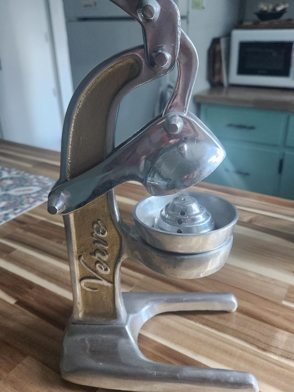 Verve Cast Metal Citrus Press Juicer in Silver and Gold